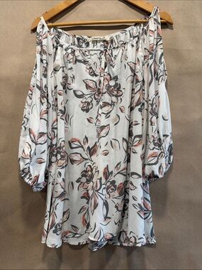 Liberty LoveWhite Blush and Gray Floral Off-Shoulder Blouse